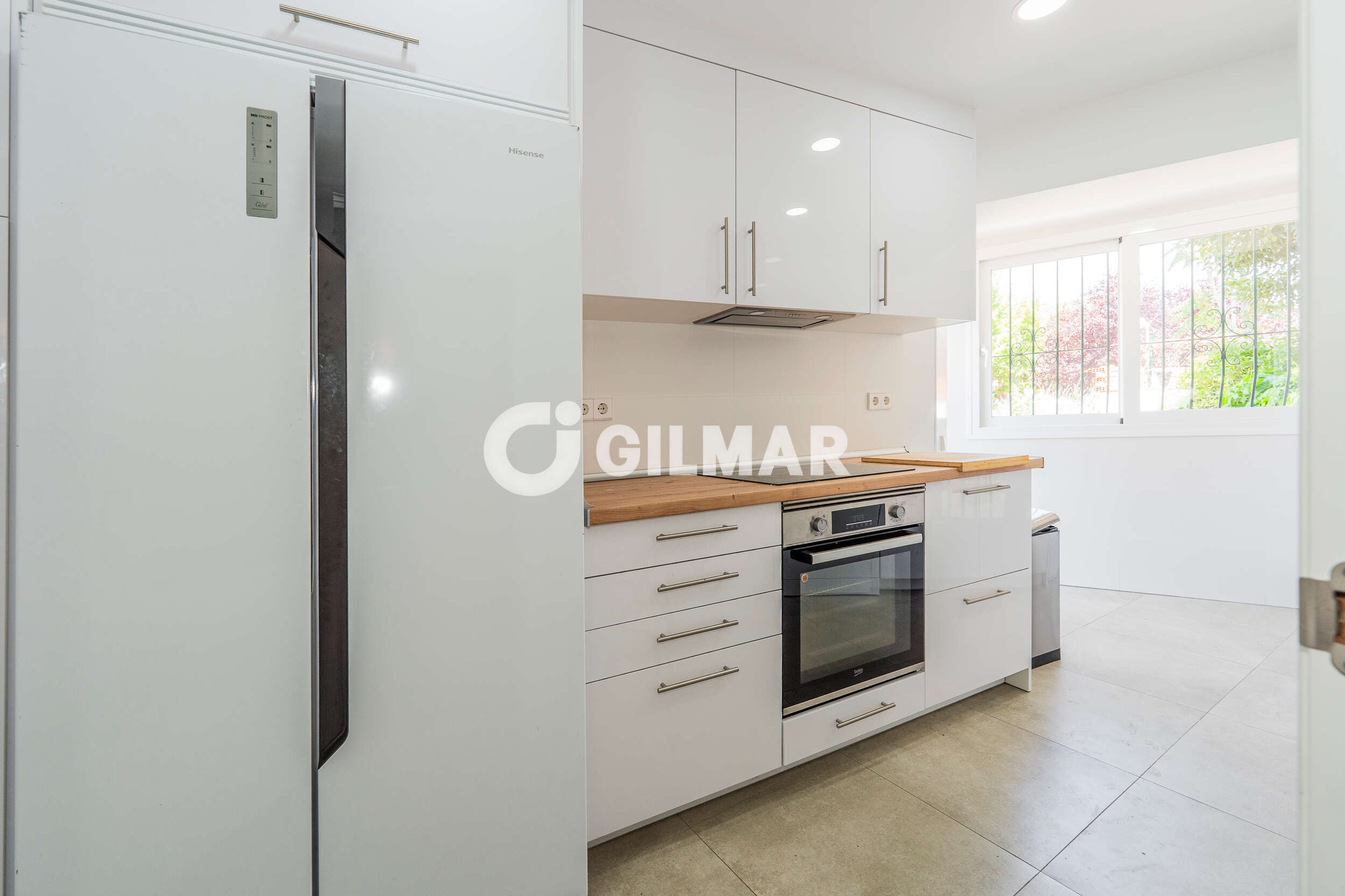 Photo of Semi-detached house