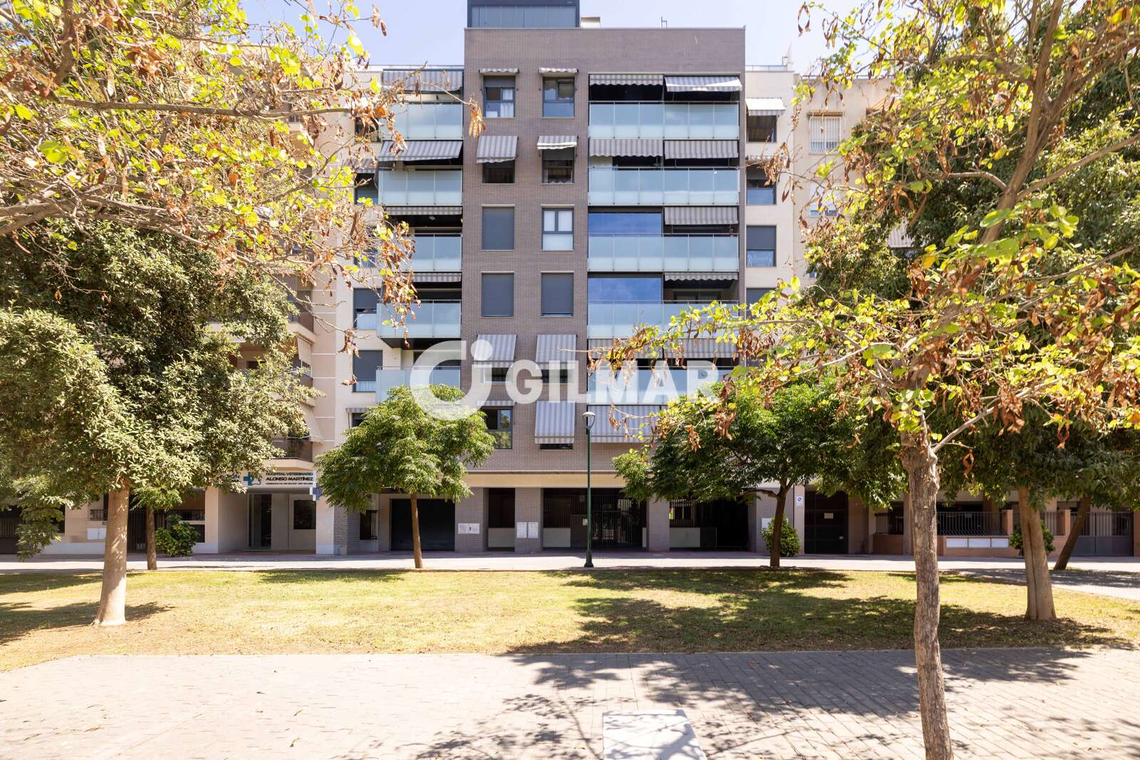Property slider Gilmar