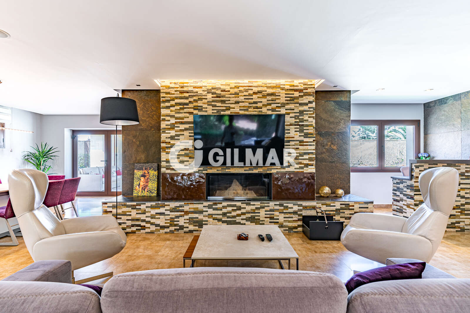 Property slider Gilmar