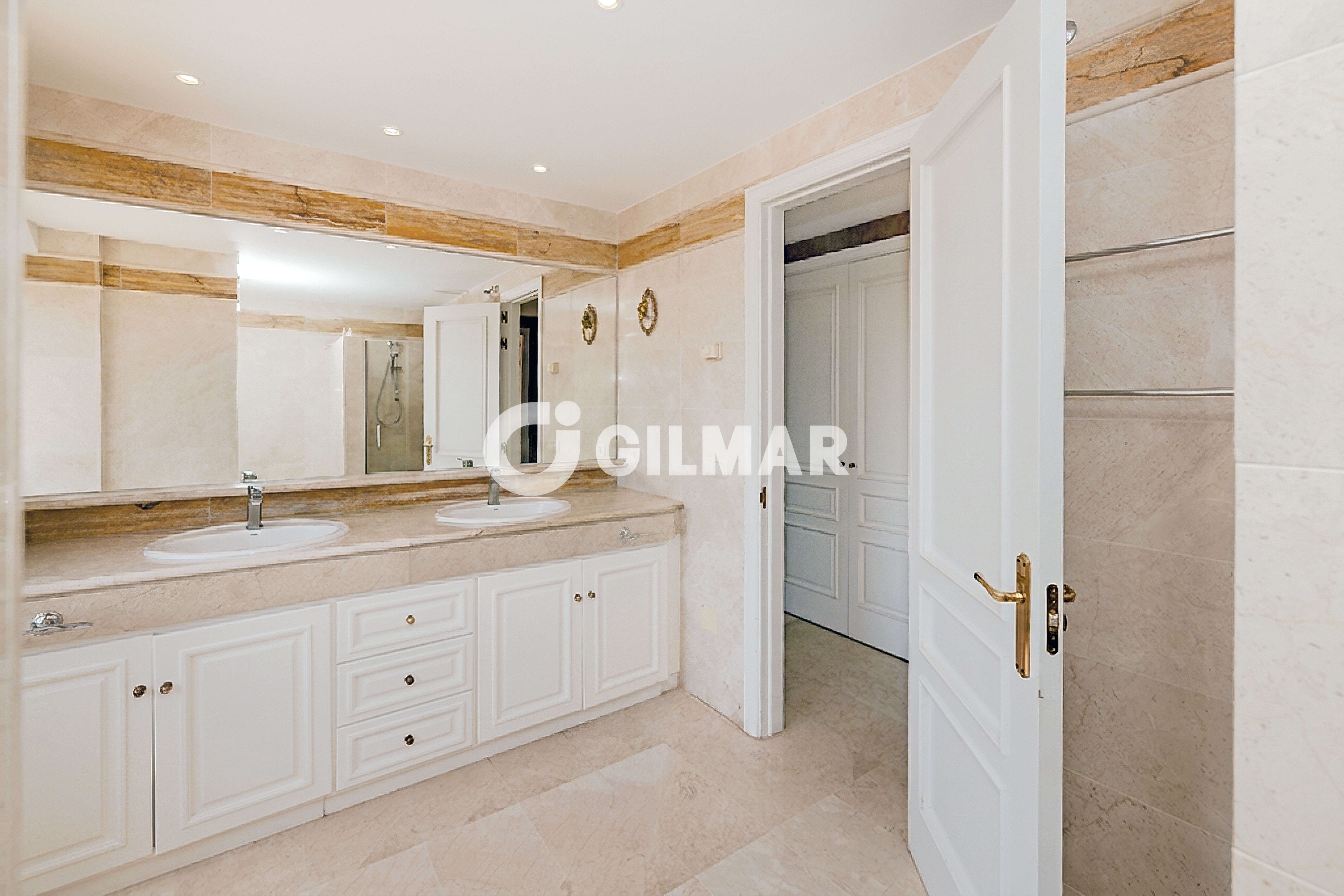 Photo of Duplex penthouse