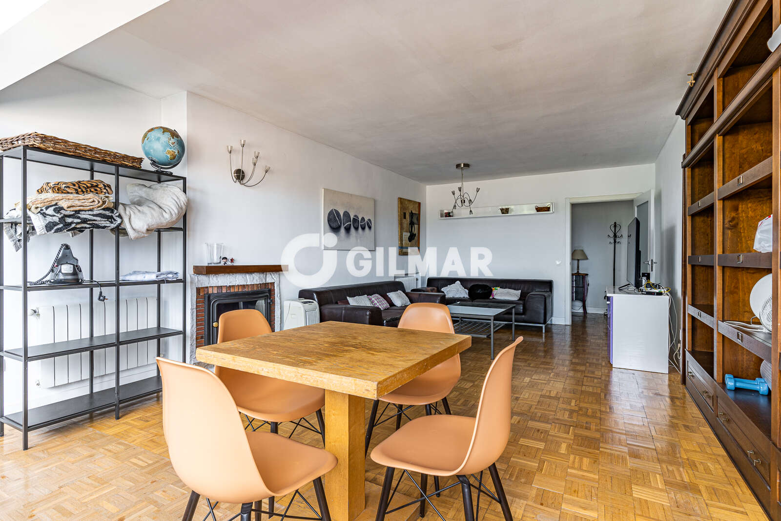 Property slider Gilmar