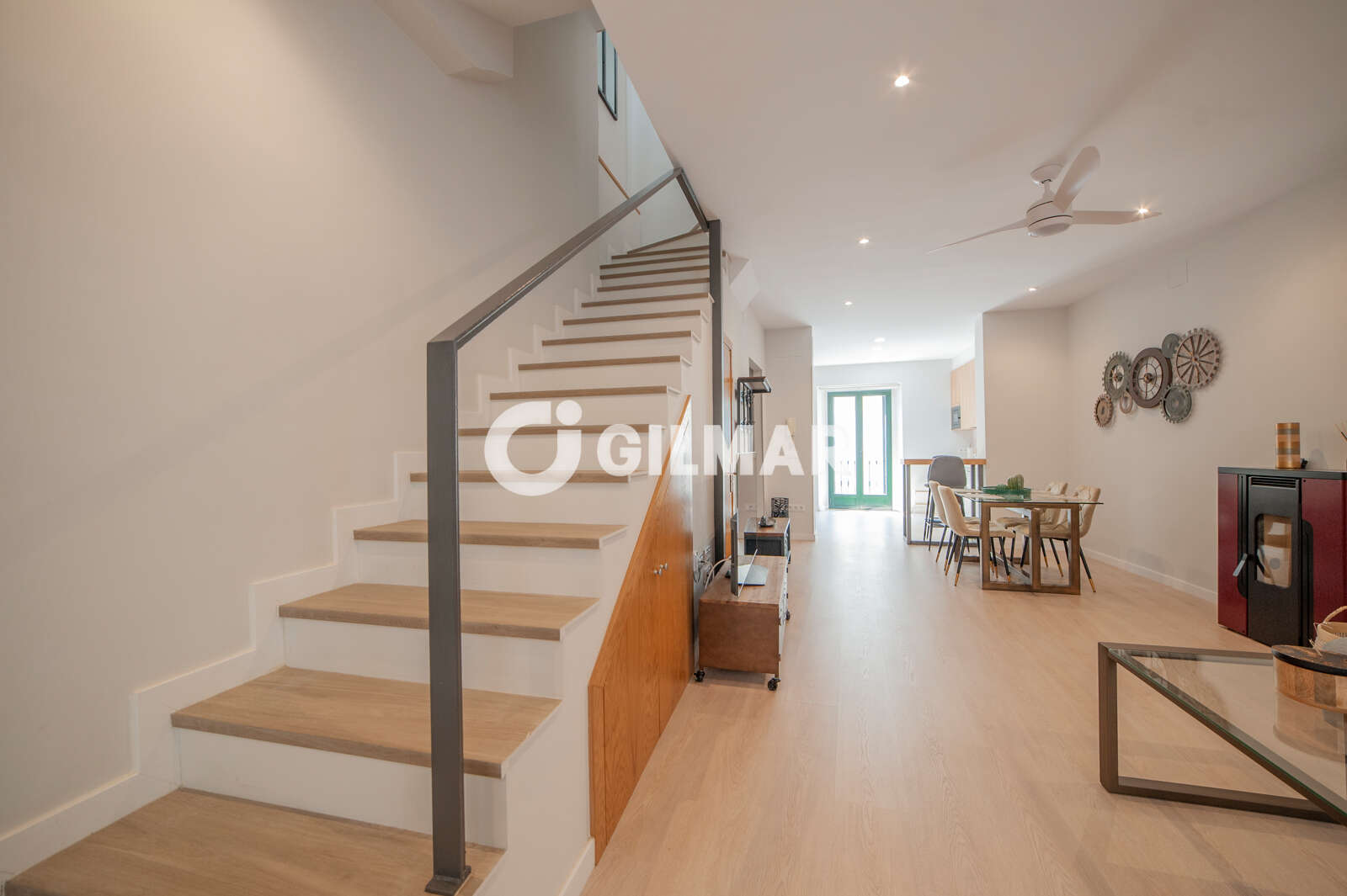 Property slider Gilmar