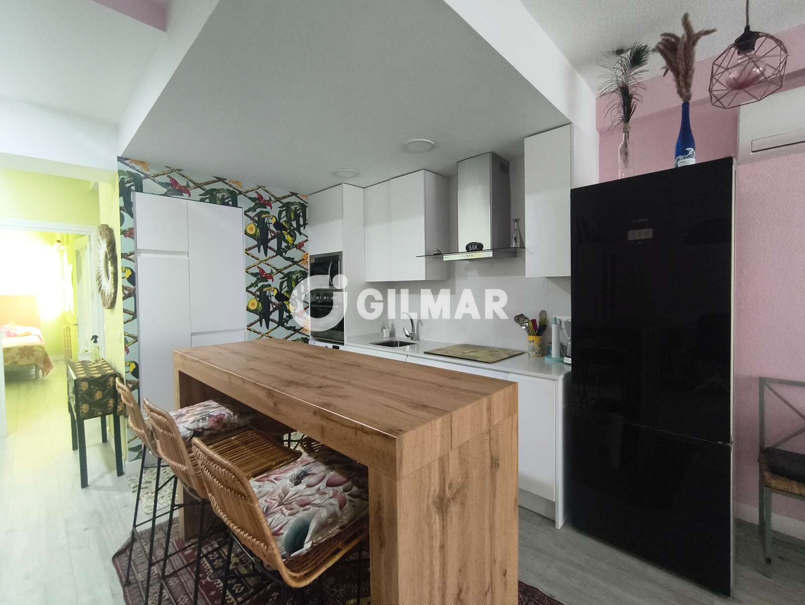 Property slider Gilmar