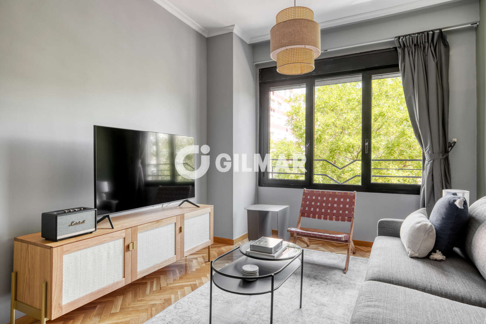 Property slider Gilmar