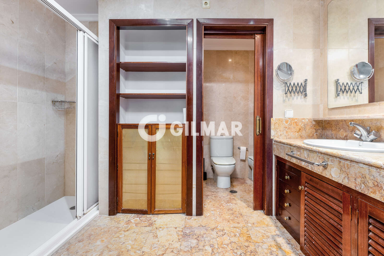 Property slider Gilmar