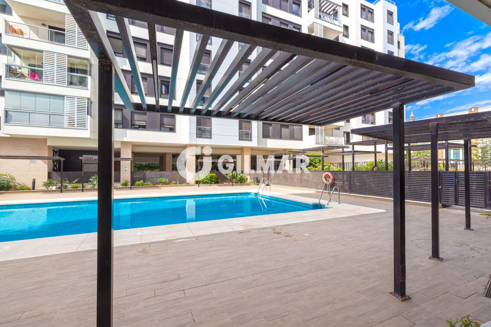 Property slider Gilmar