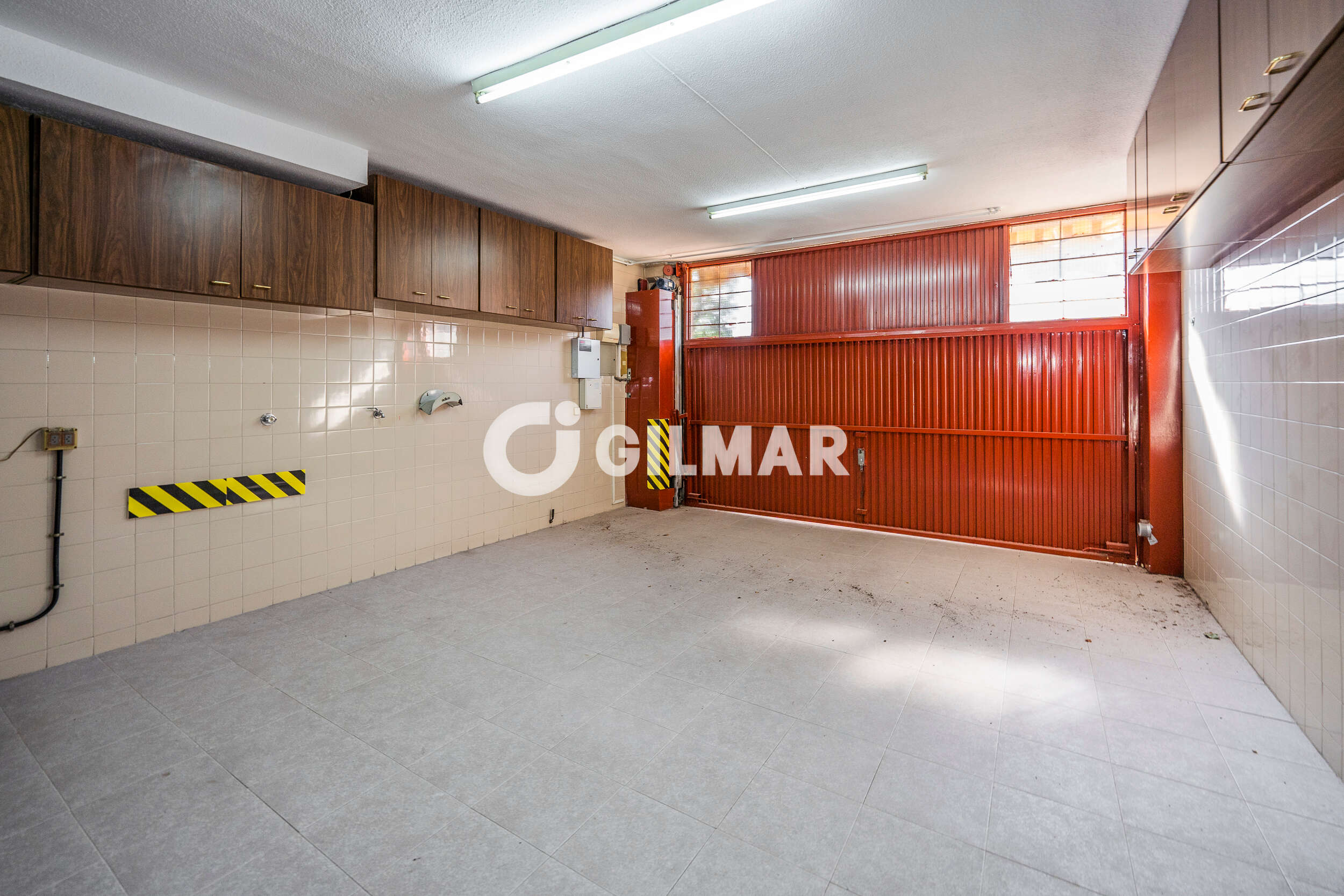 Photo of Semi-detached house