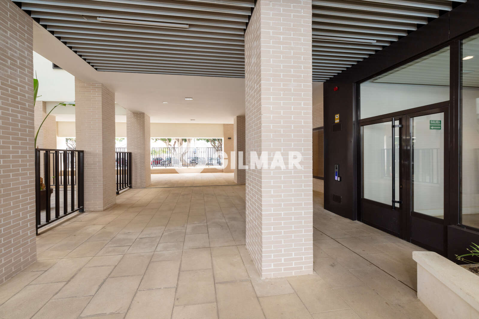 Property slider Gilmar