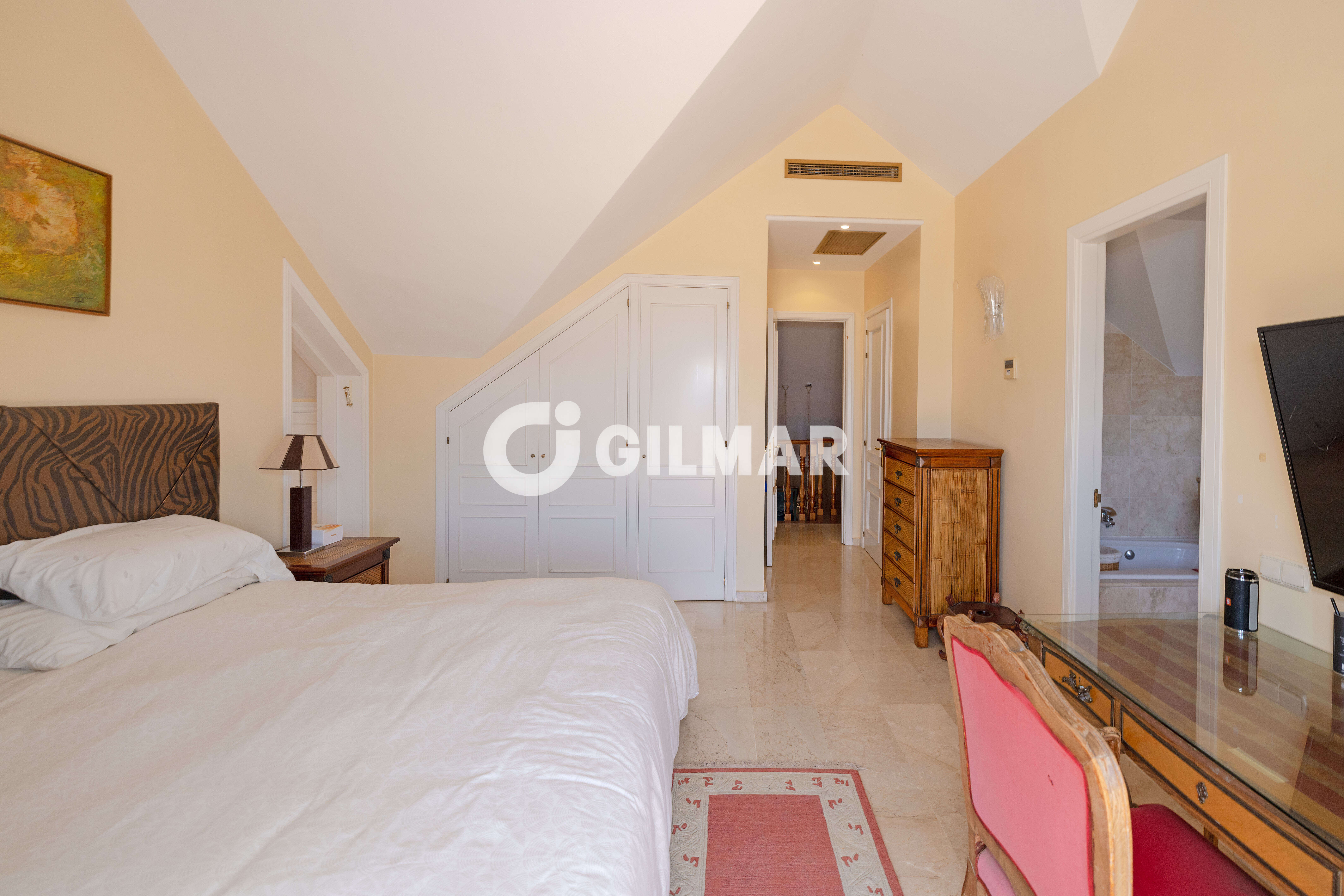 Photo of Duplex penthouse