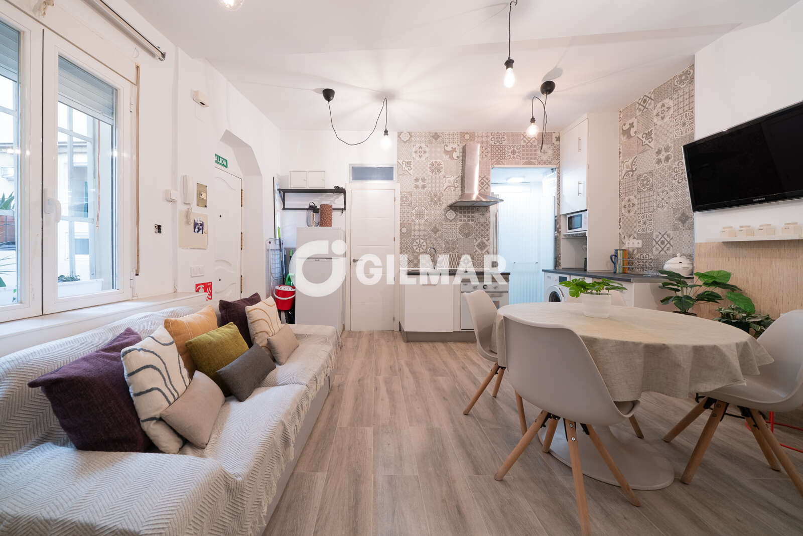 Property slider Gilmar
