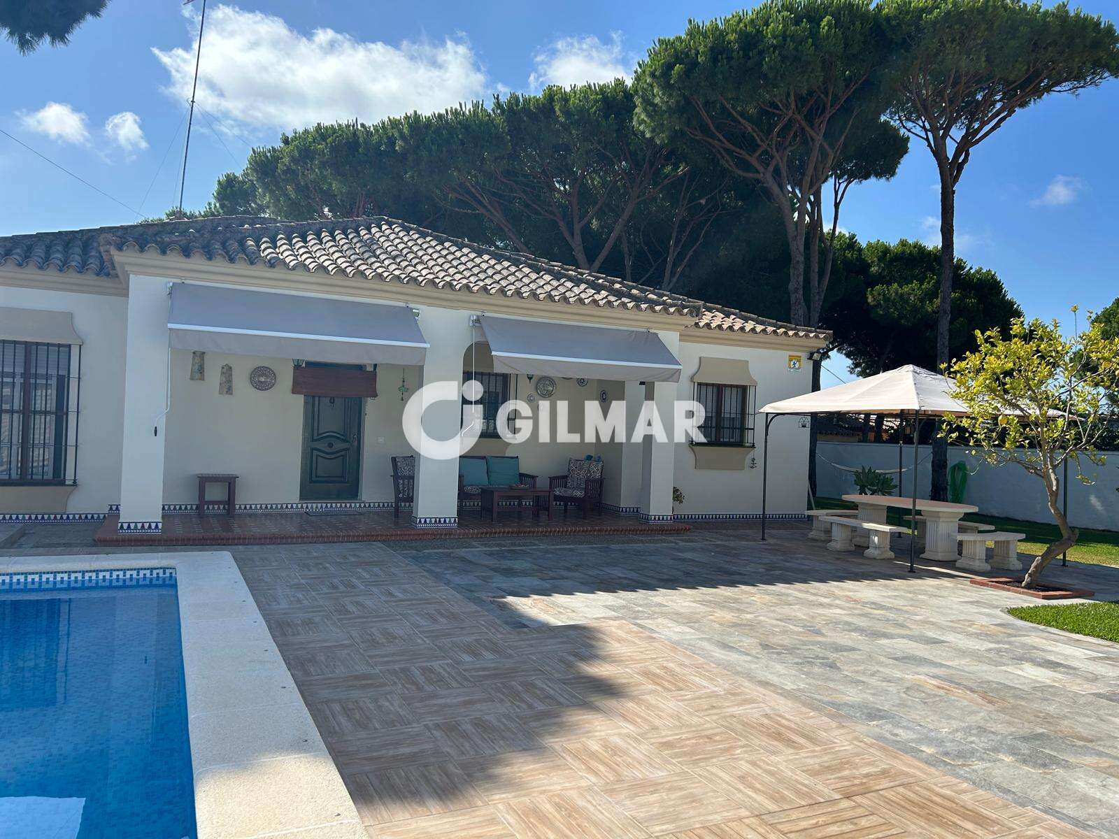 Property slider Gilmar