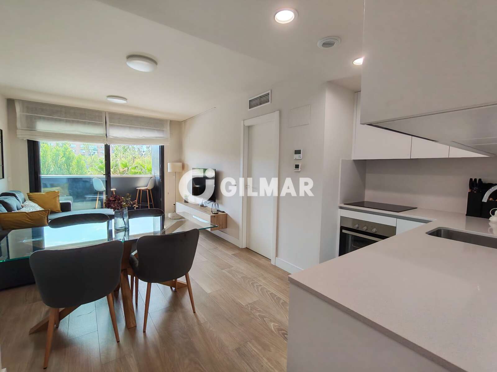 Property slider Gilmar