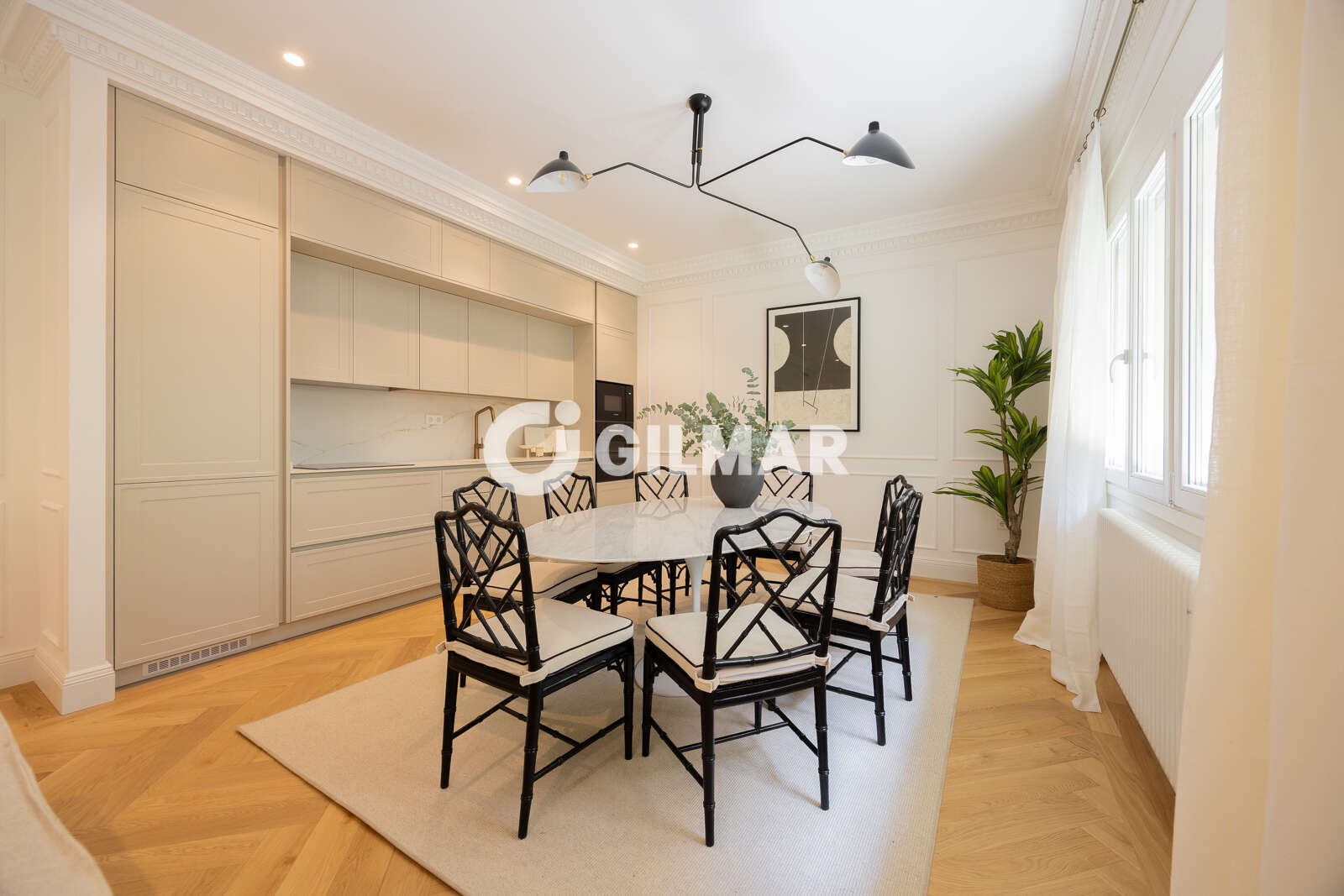 Property slider Gilmar