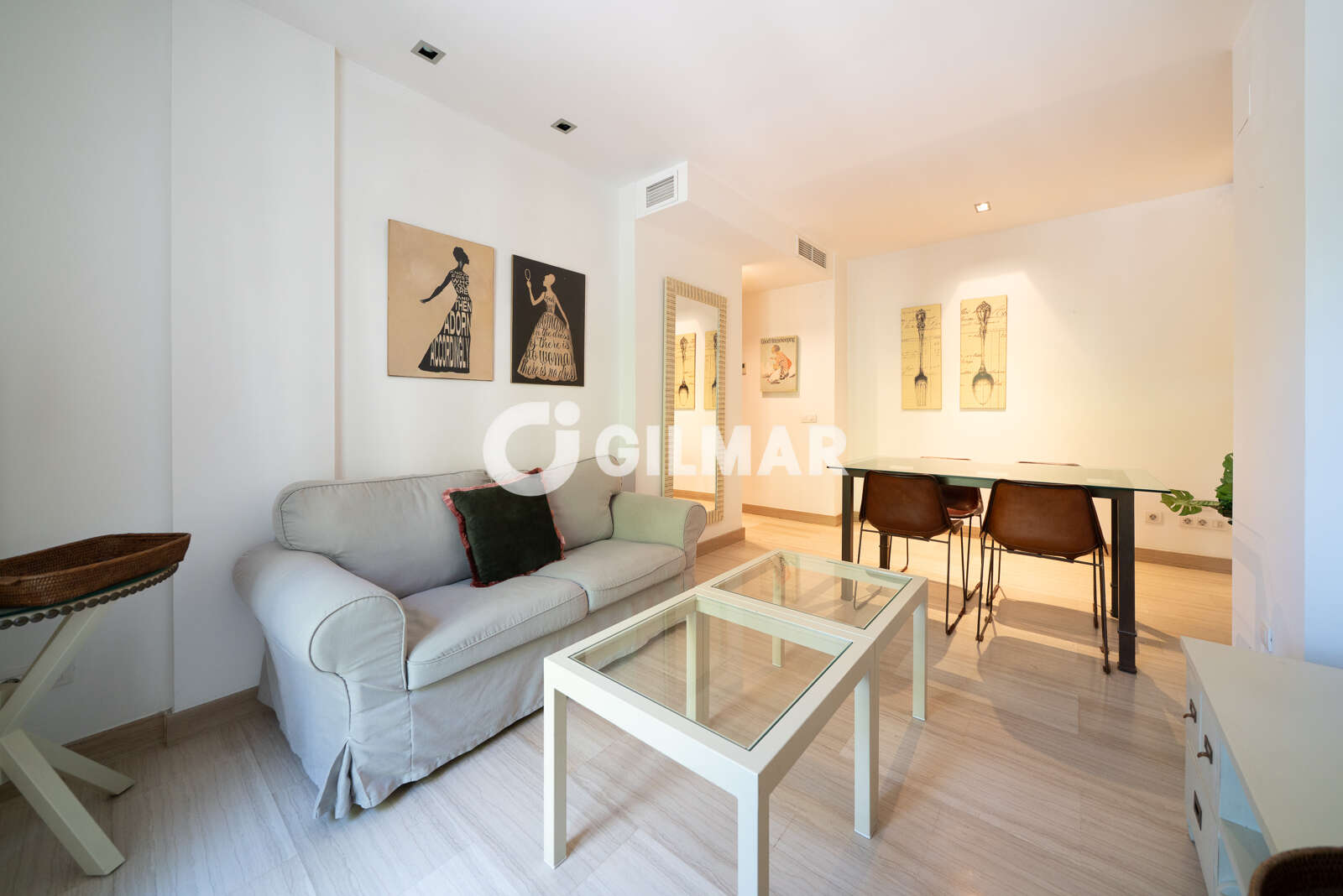 Property slider Gilmar