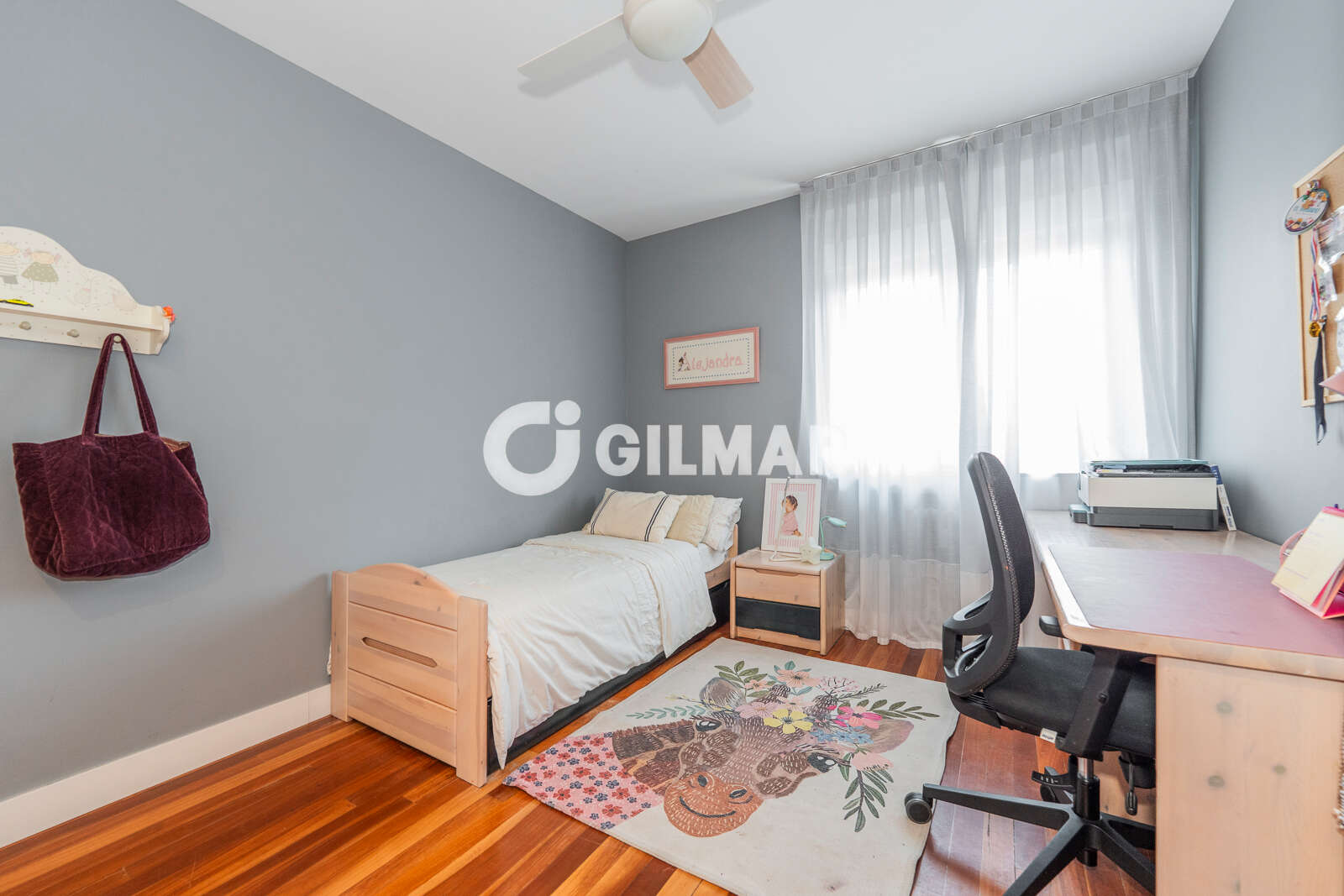 Property slider Gilmar