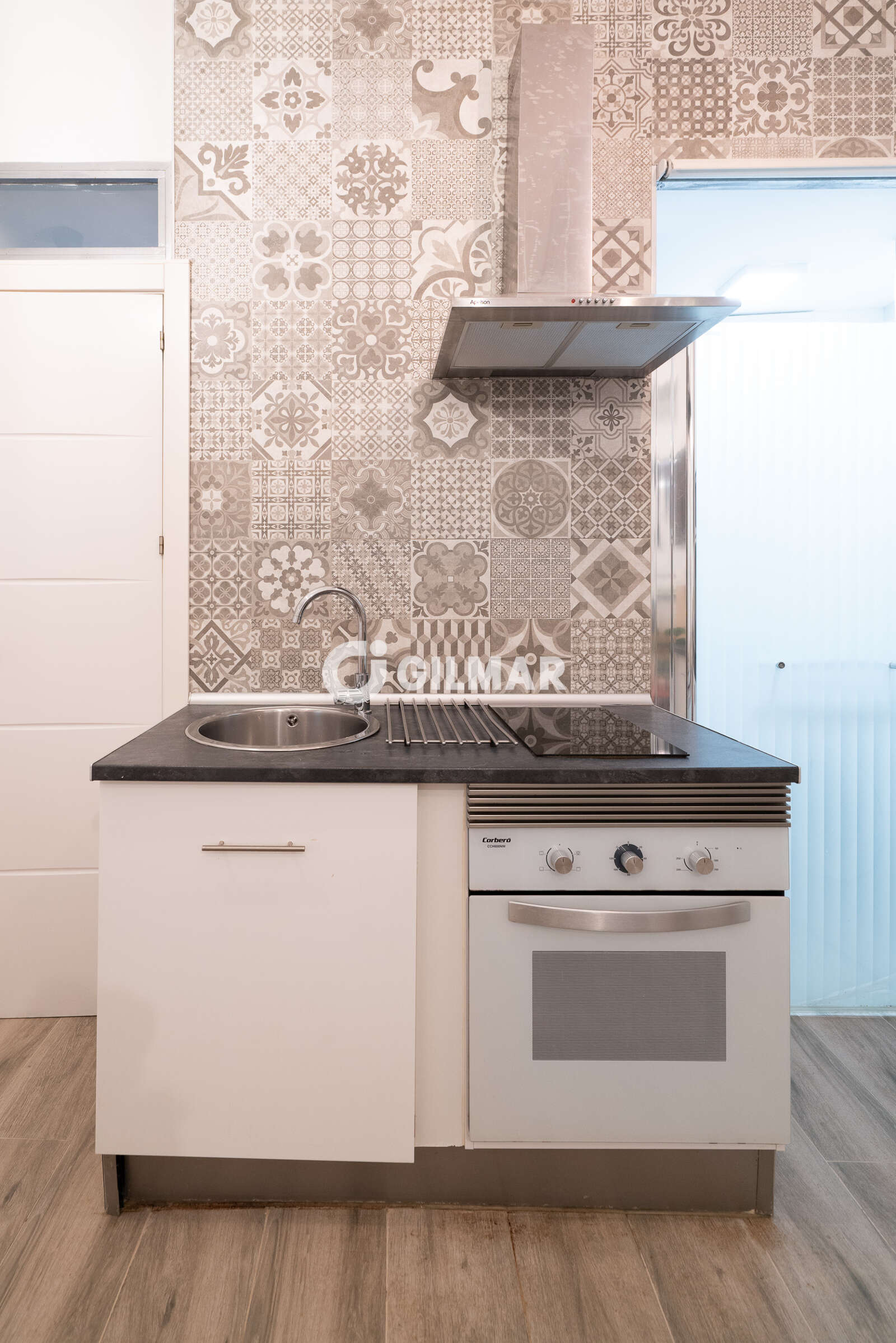 Property slider Gilmar