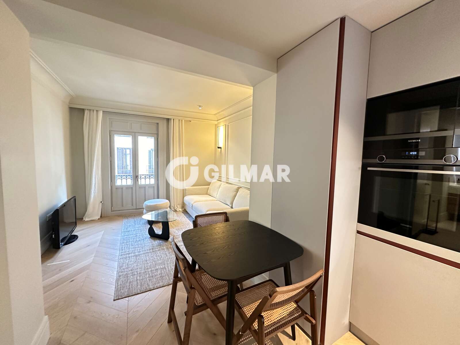 Property slider Gilmar