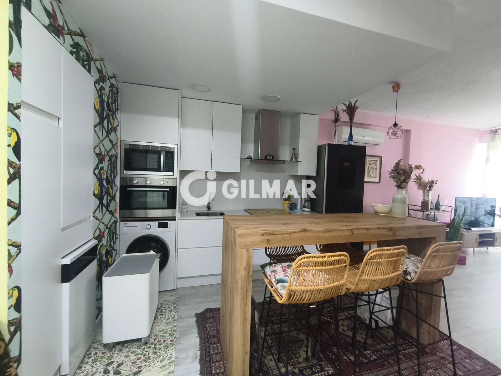 Property slider Gilmar