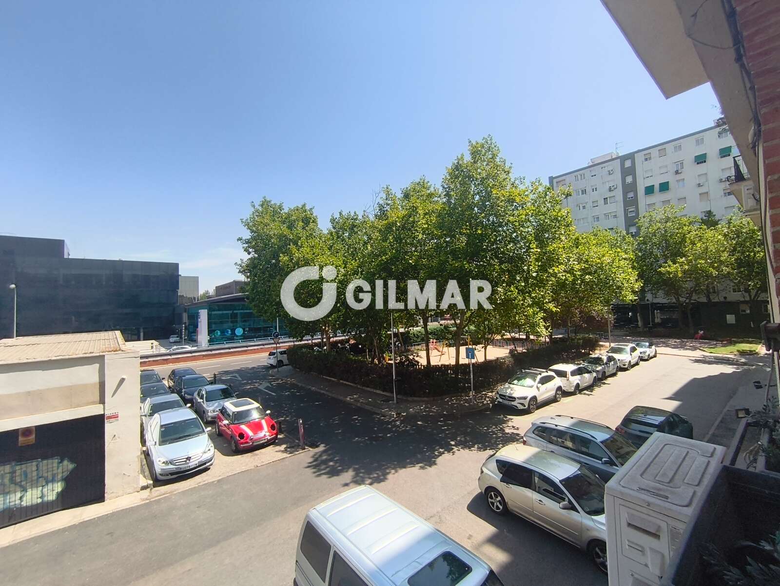 Property slider Gilmar