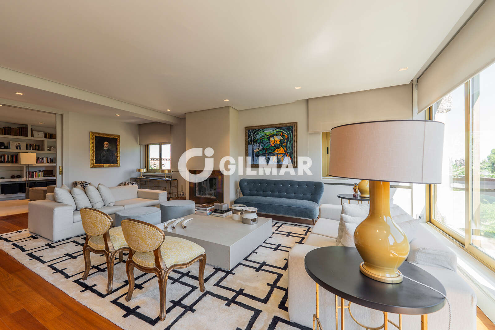 Property slider Gilmar