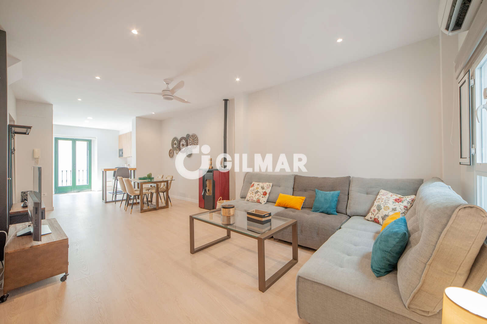 Property slider Gilmar