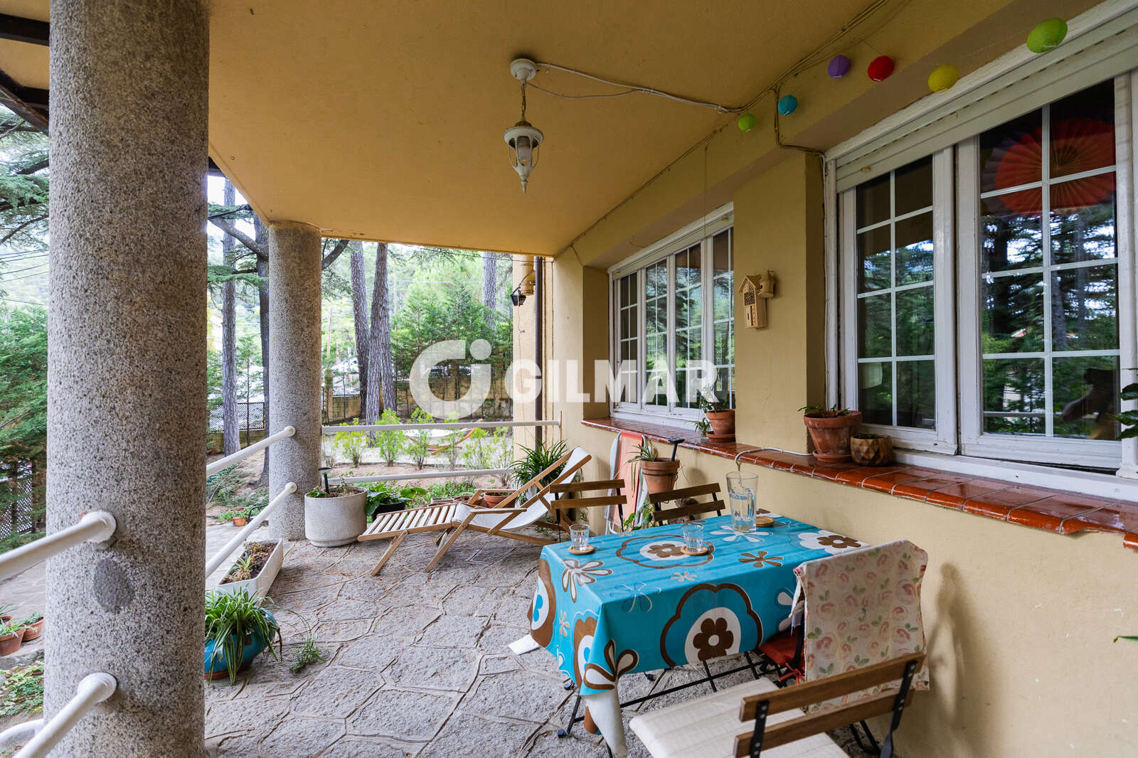 Property slider Gilmar