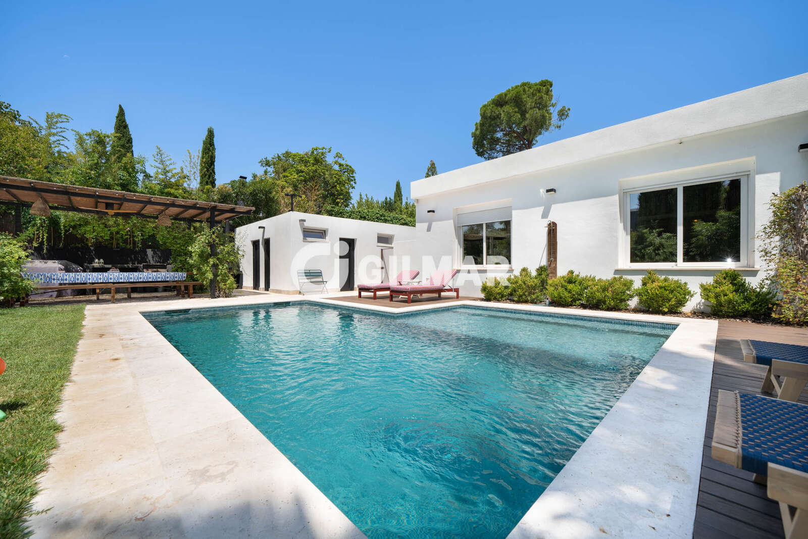 Property slider Gilmar