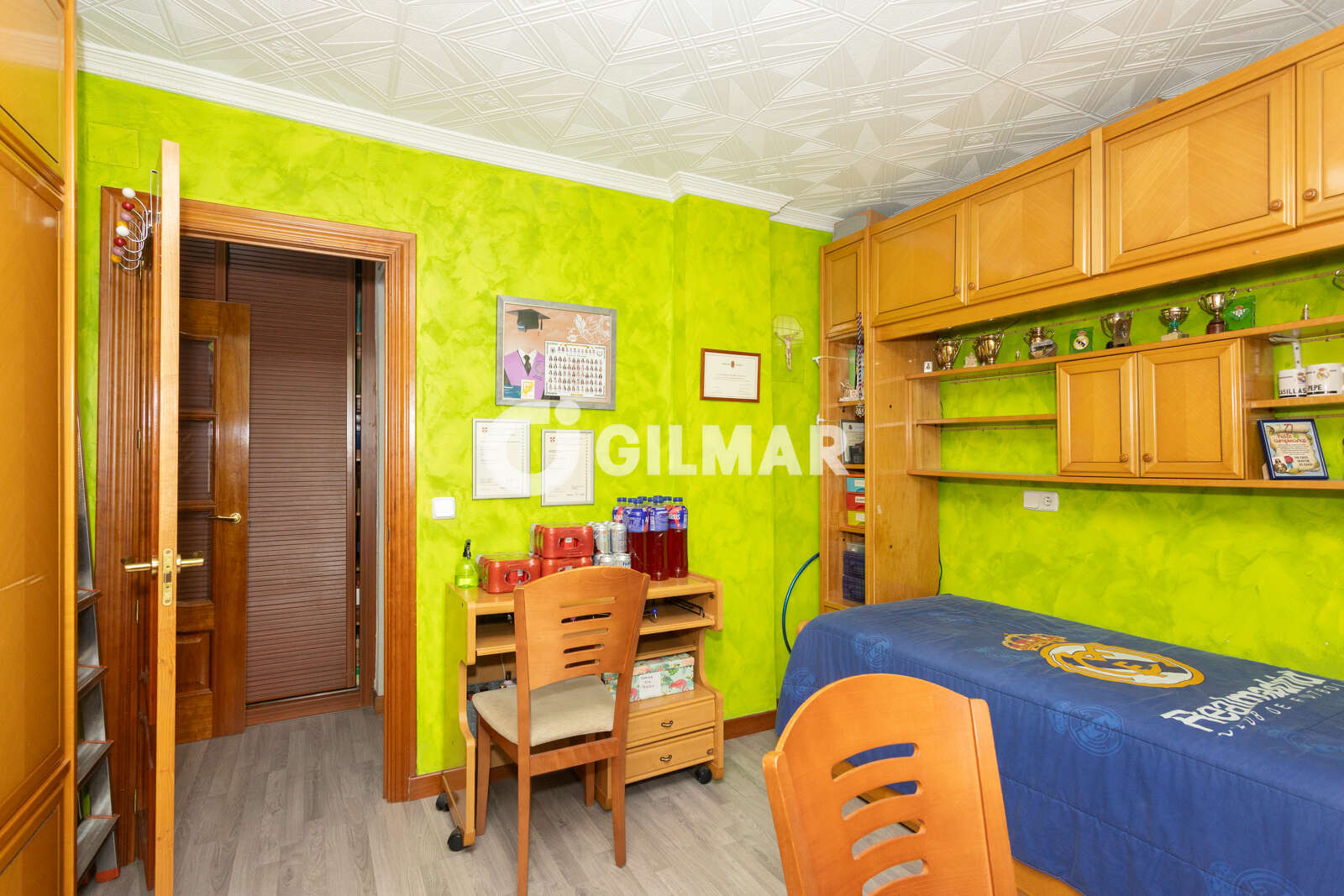Property slider Gilmar