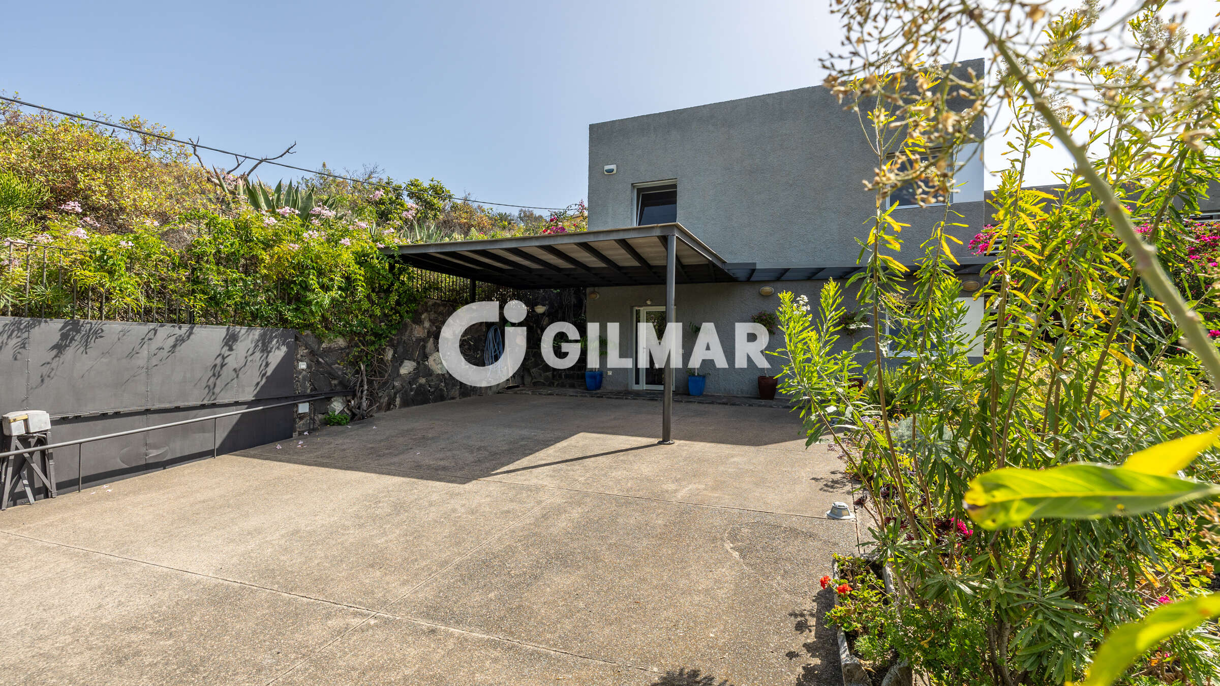 Photo of Villa