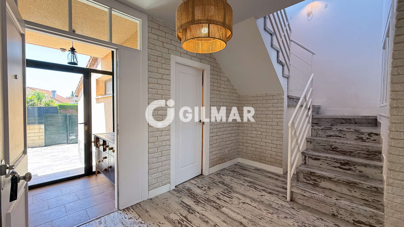 Property slider Gilmar