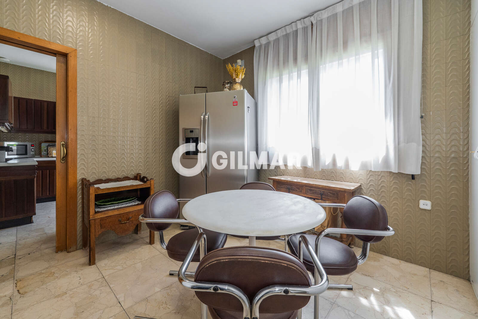 Property slider Gilmar