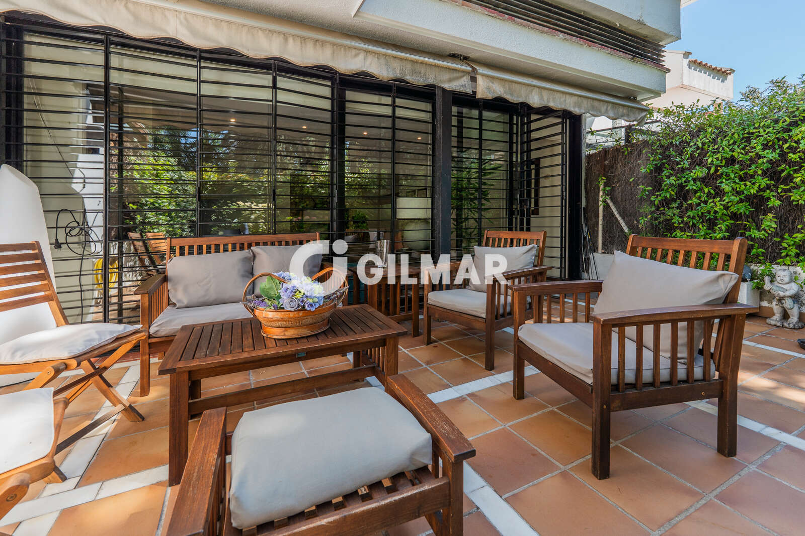 Property slider Gilmar