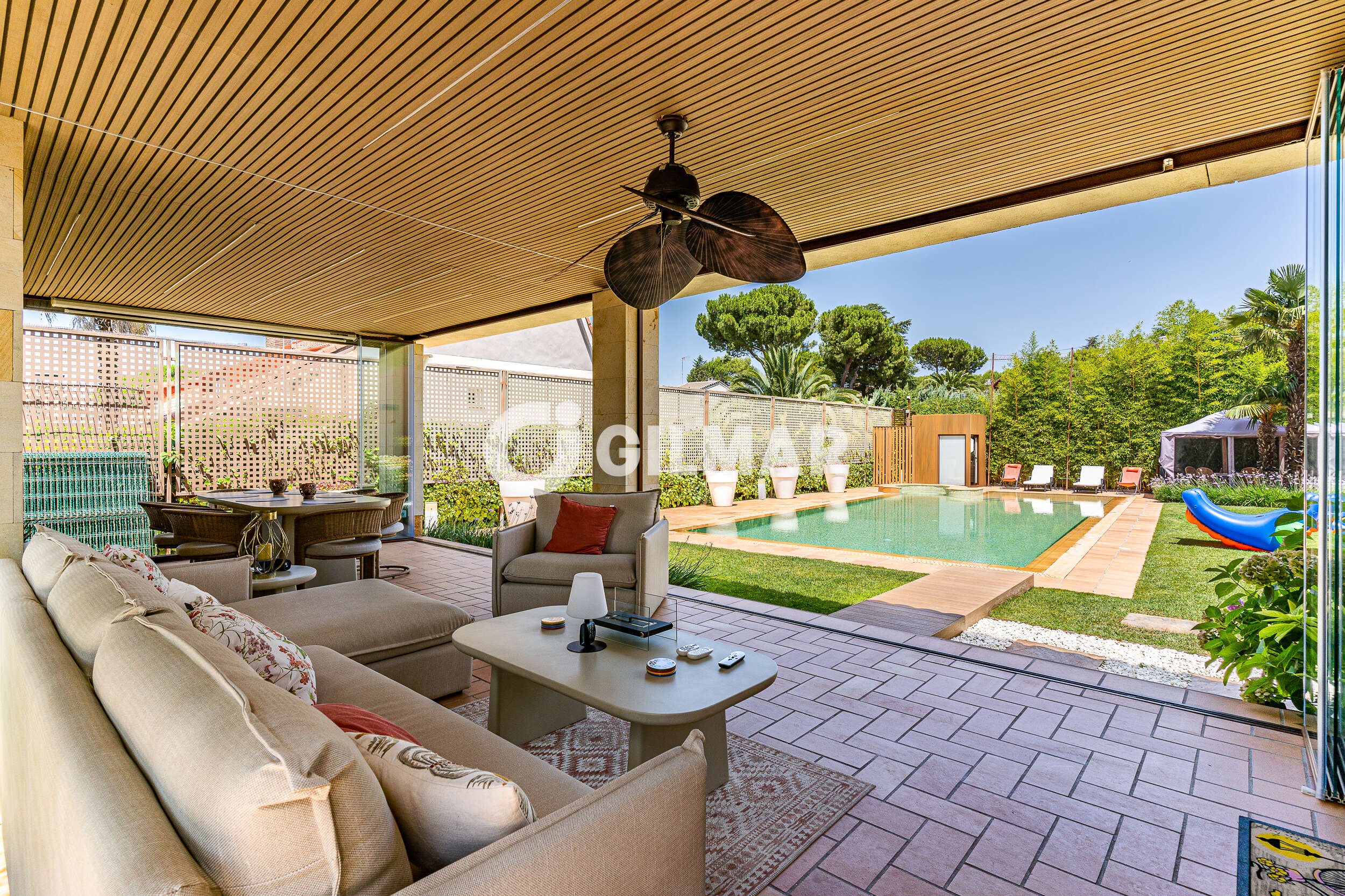 Chalet · 339 m² · 6 dorm