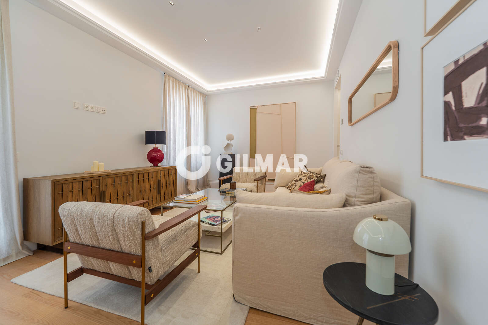 Property slider Gilmar