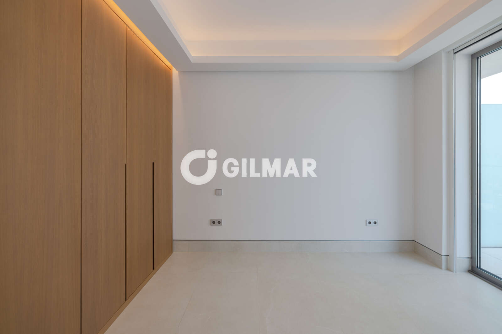 Property slider Gilmar
