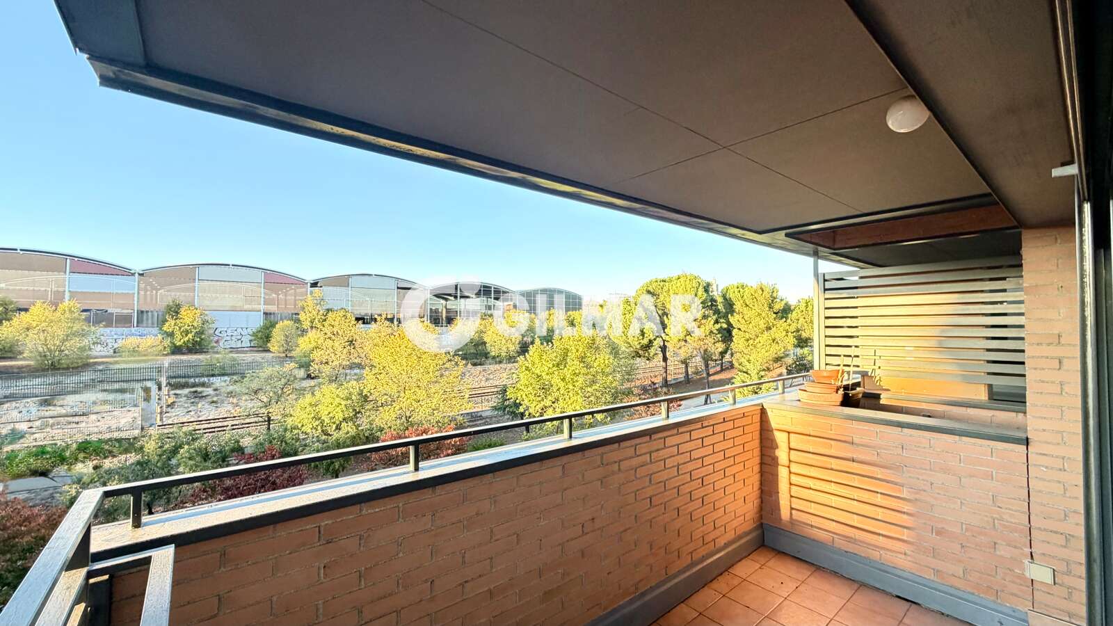 Property slider Gilmar
