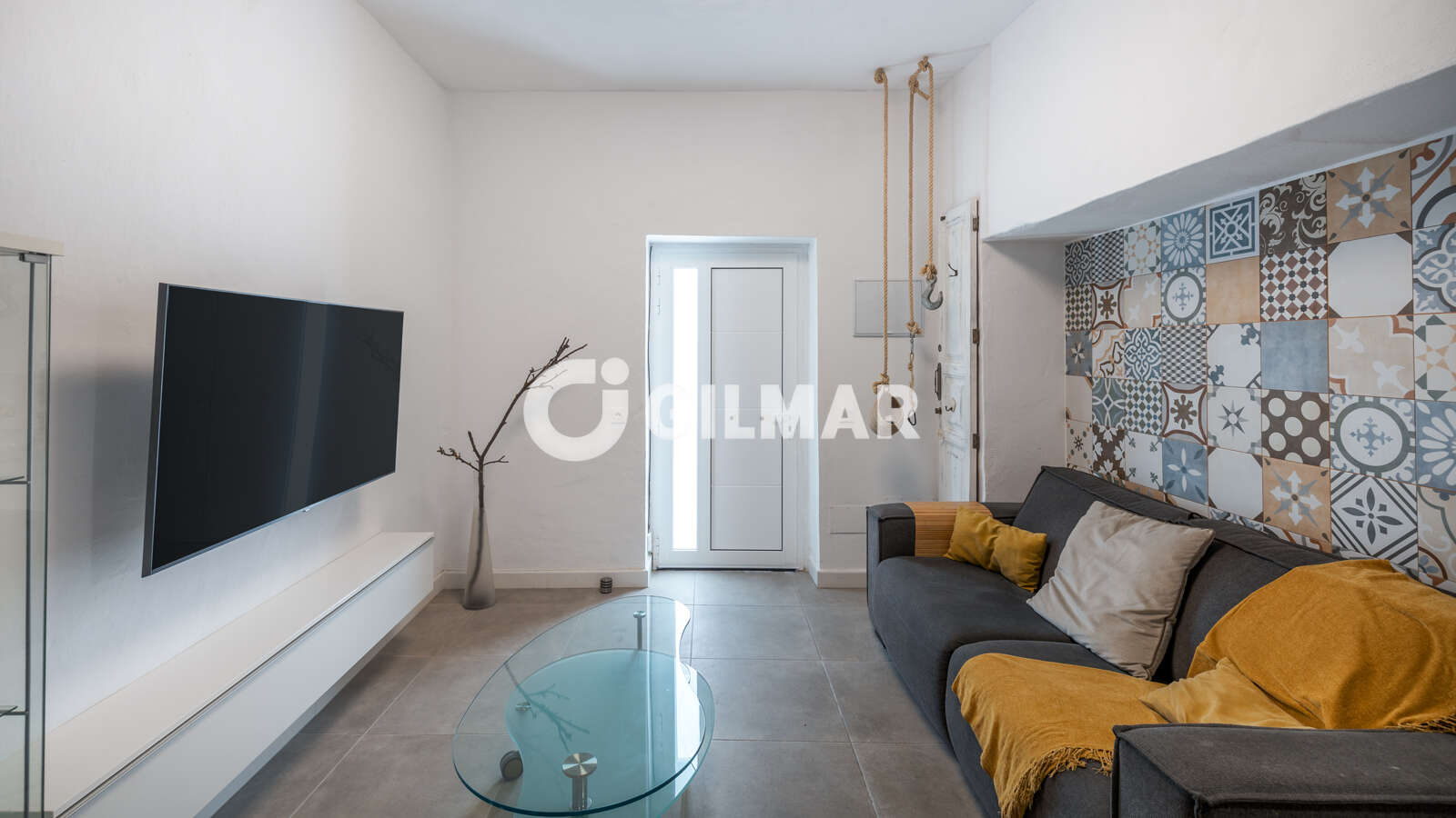 Property slider Gilmar
