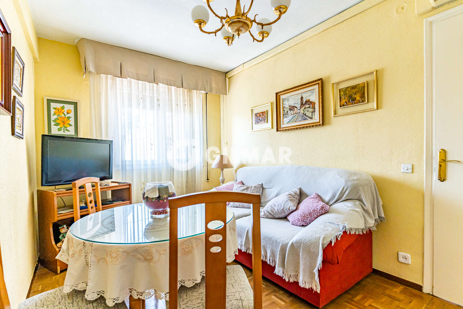 Property slider Gilmar