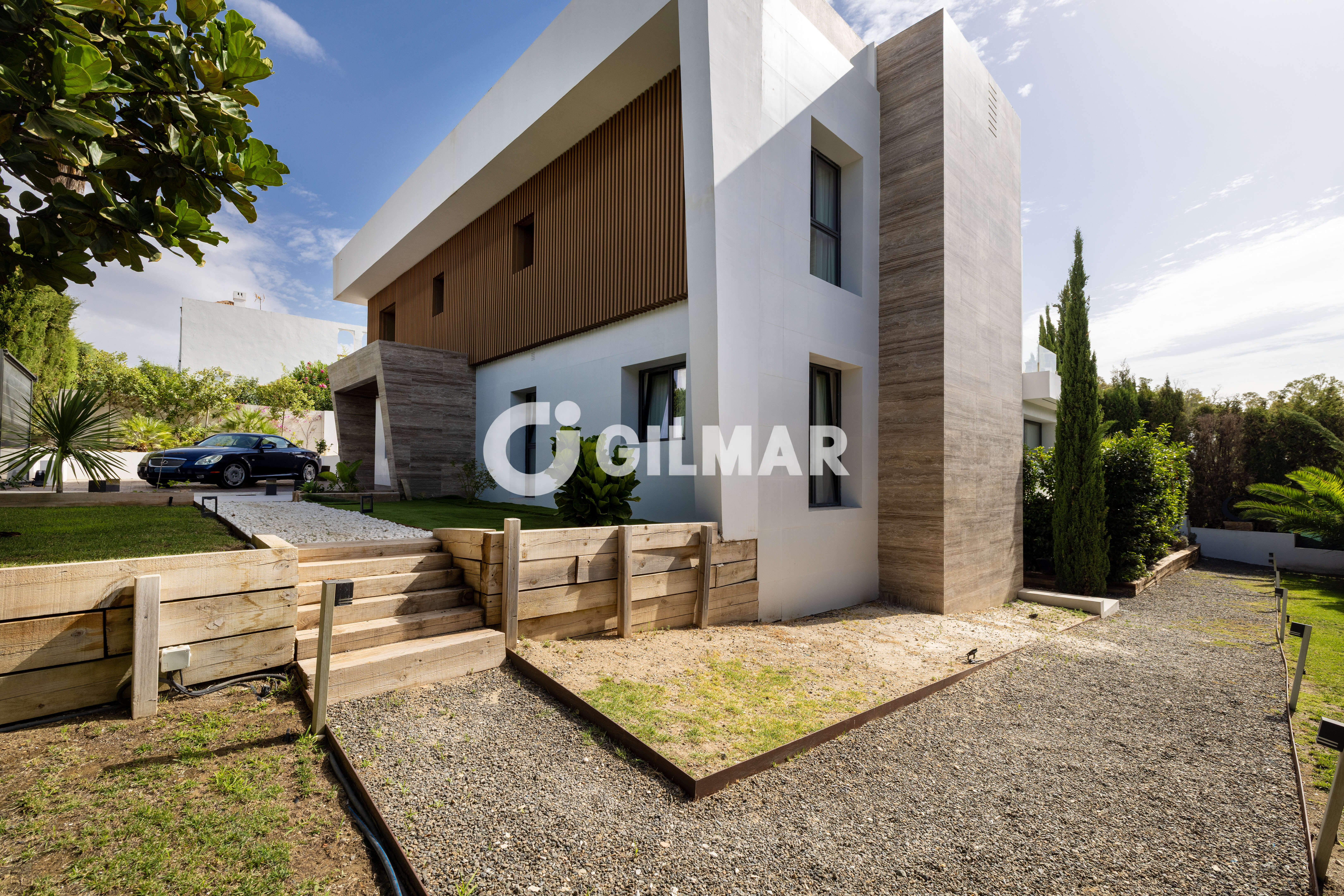 Photo of Villa