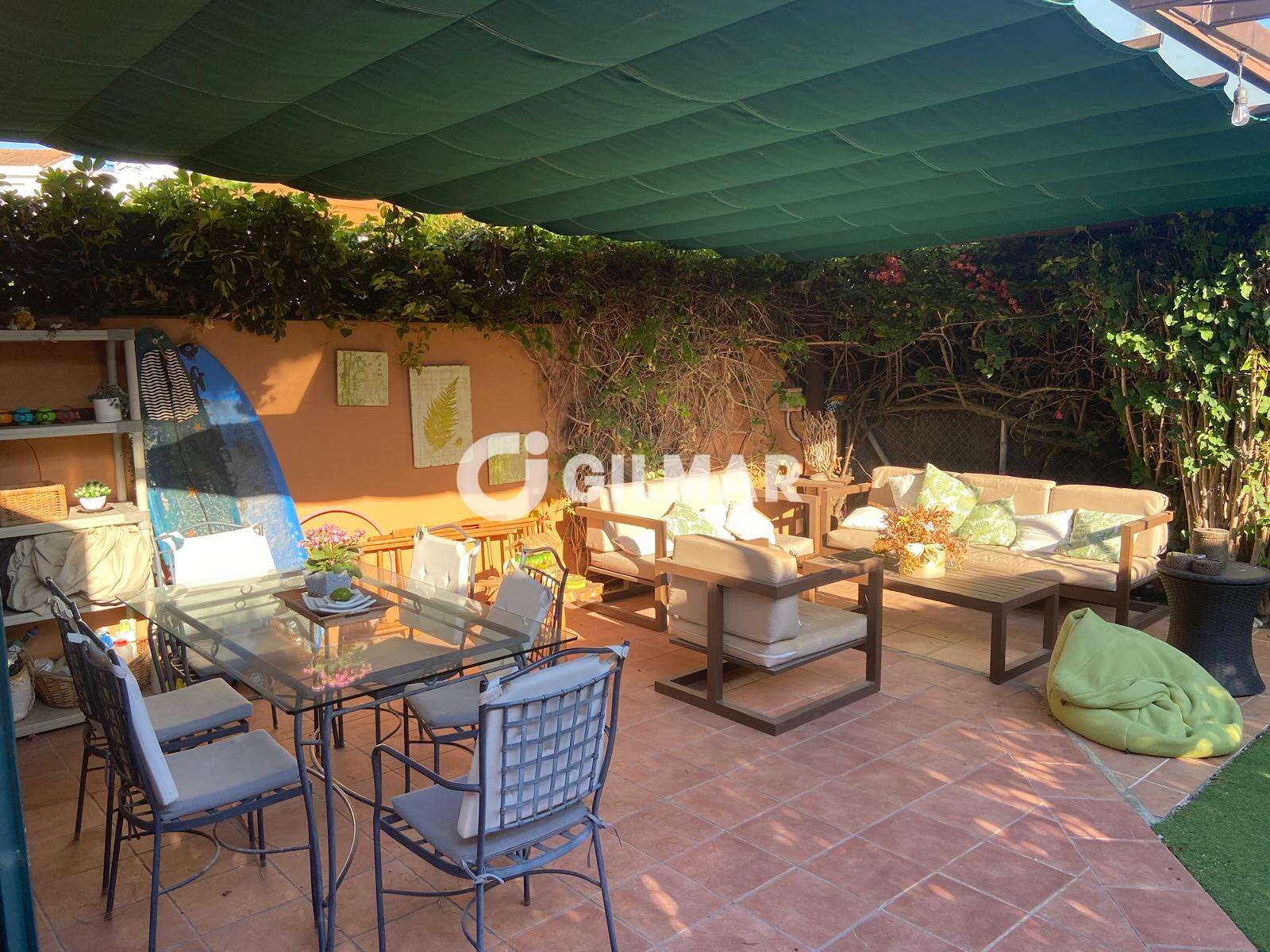 Property slider Gilmar