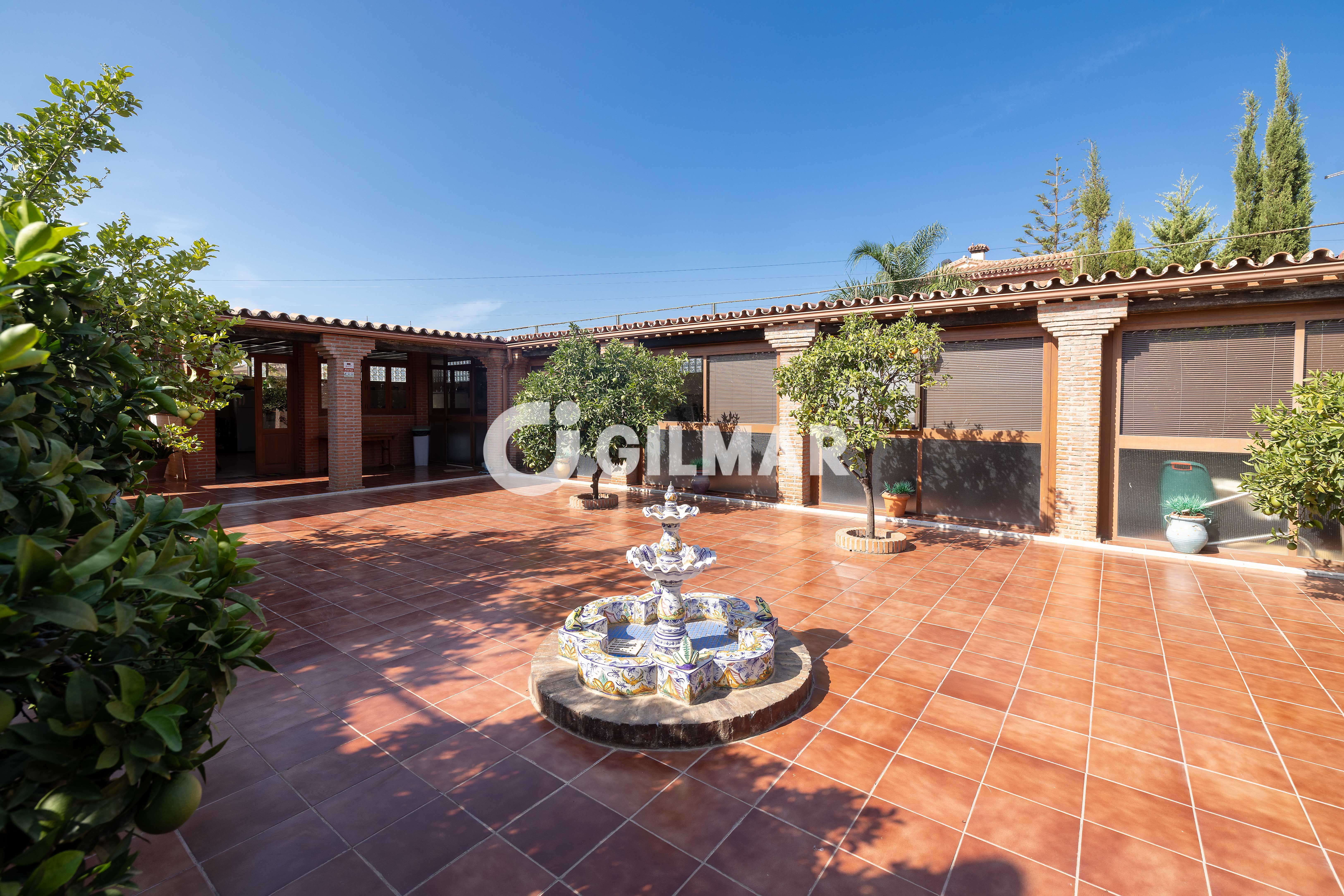 Photo of Villa