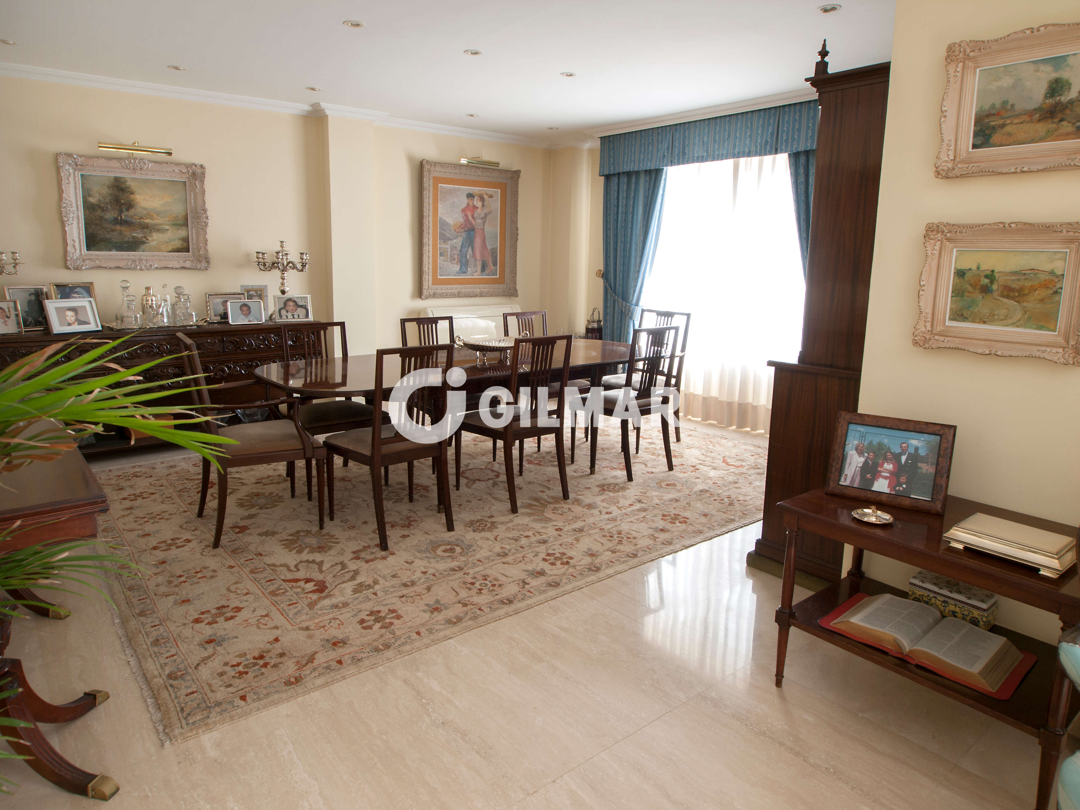 Photo of Townhouse
