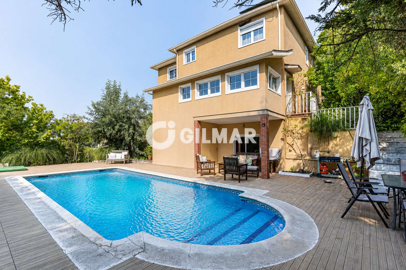 Property slider Gilmar