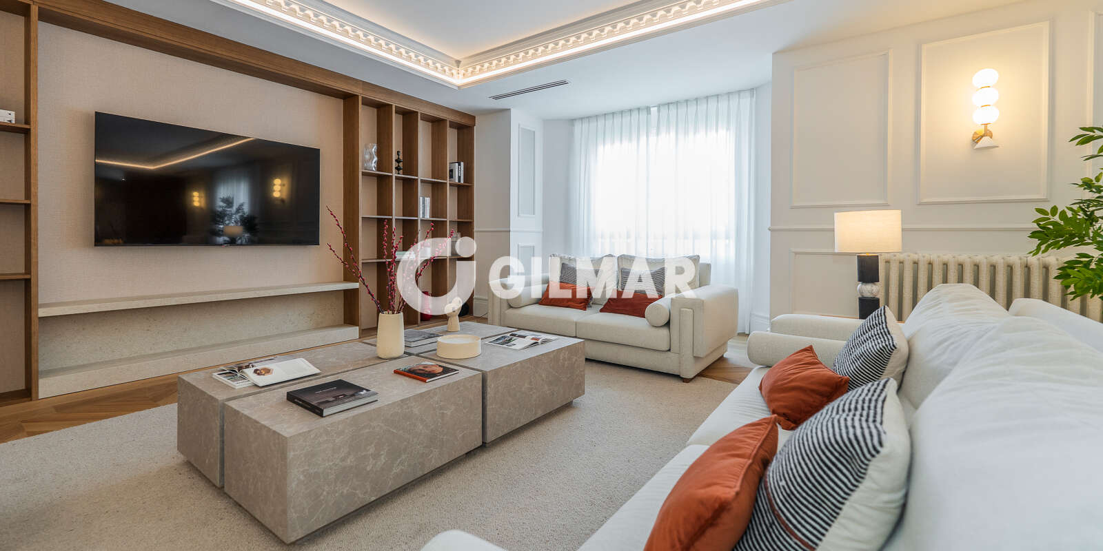 Property slider Gilmar