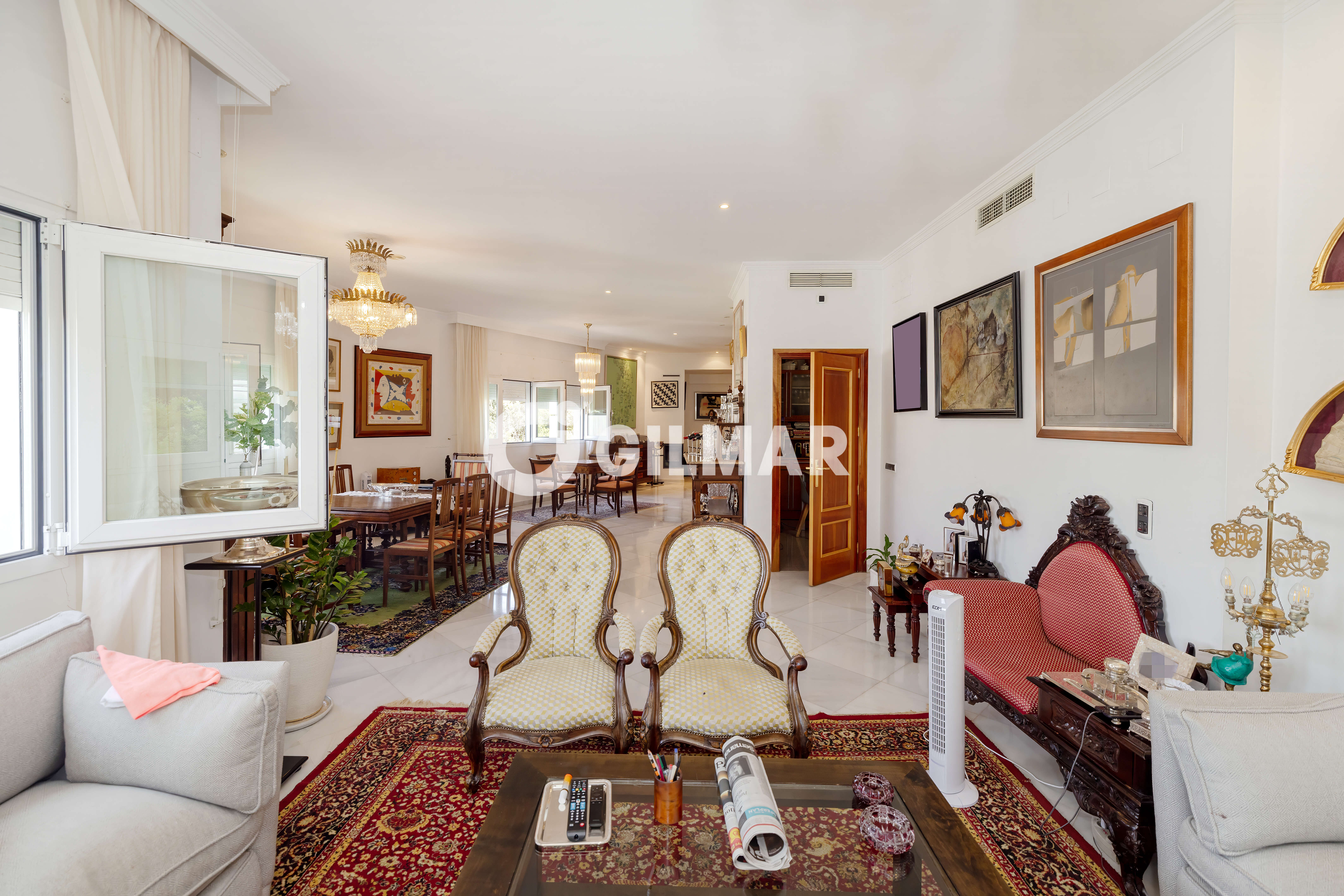 Photo of Semi-detached house