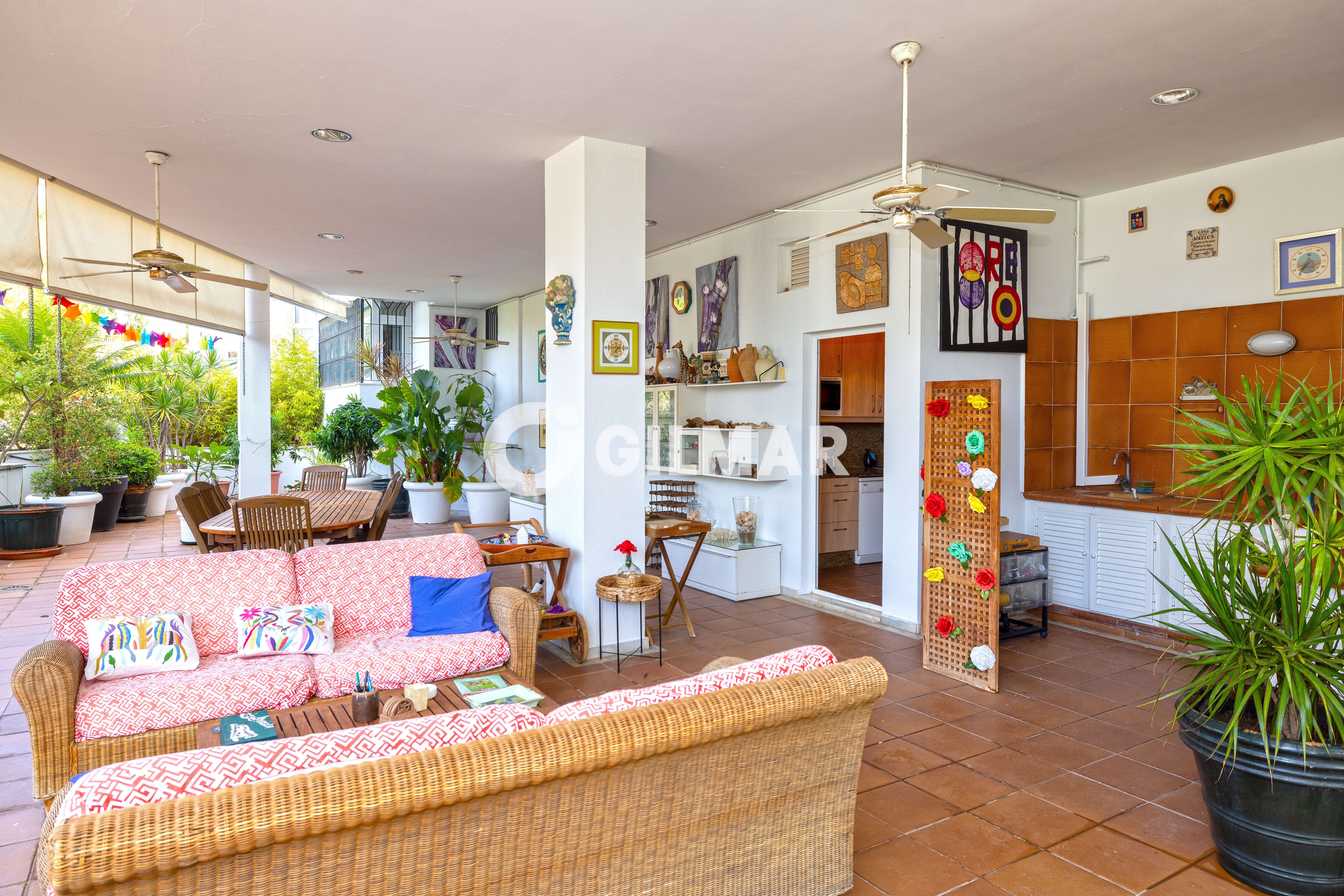 Photo of Semi-detached house