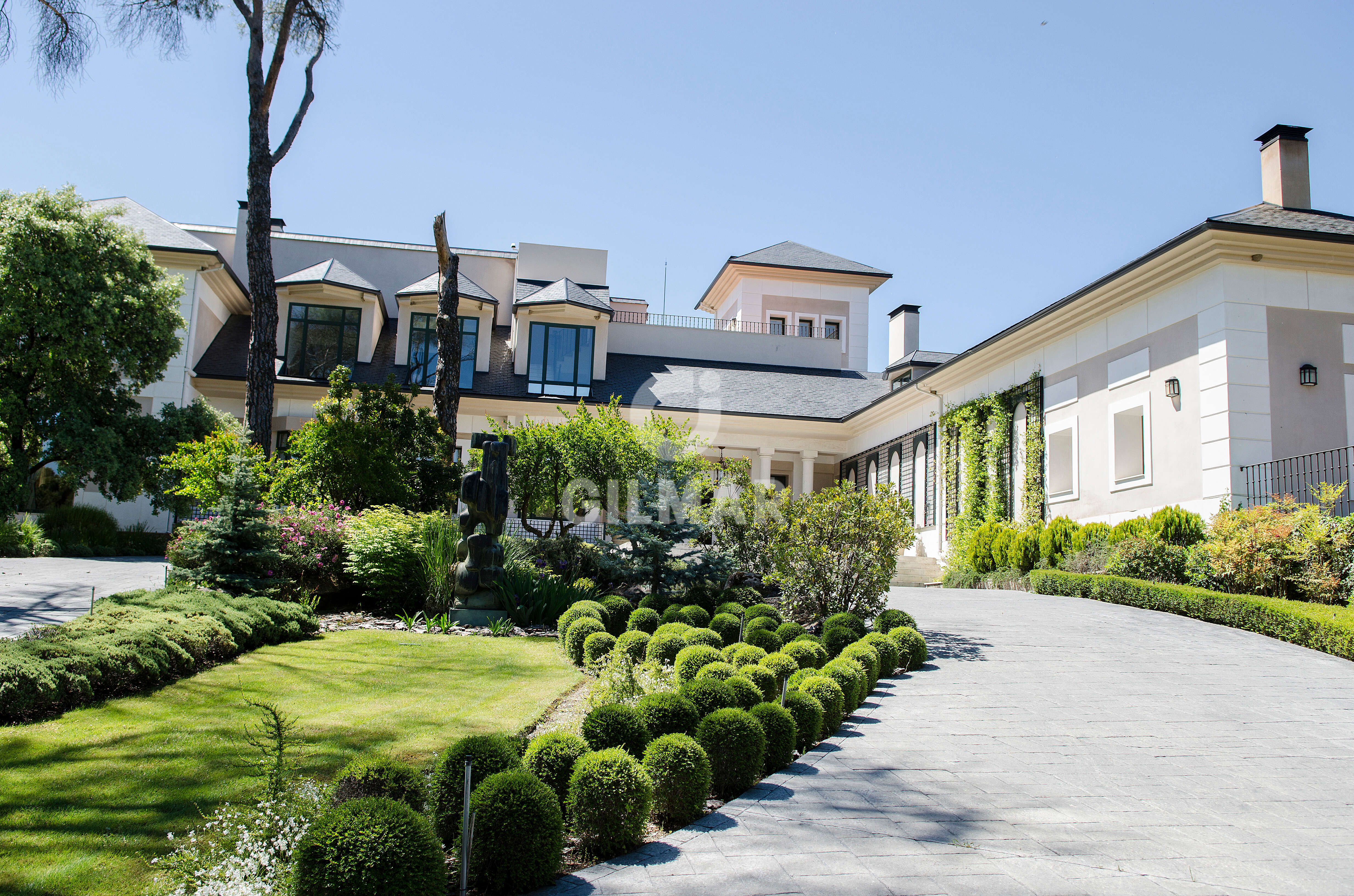 Villa House For Sale In Pozuelo De Alarcón Madrid Gilmar