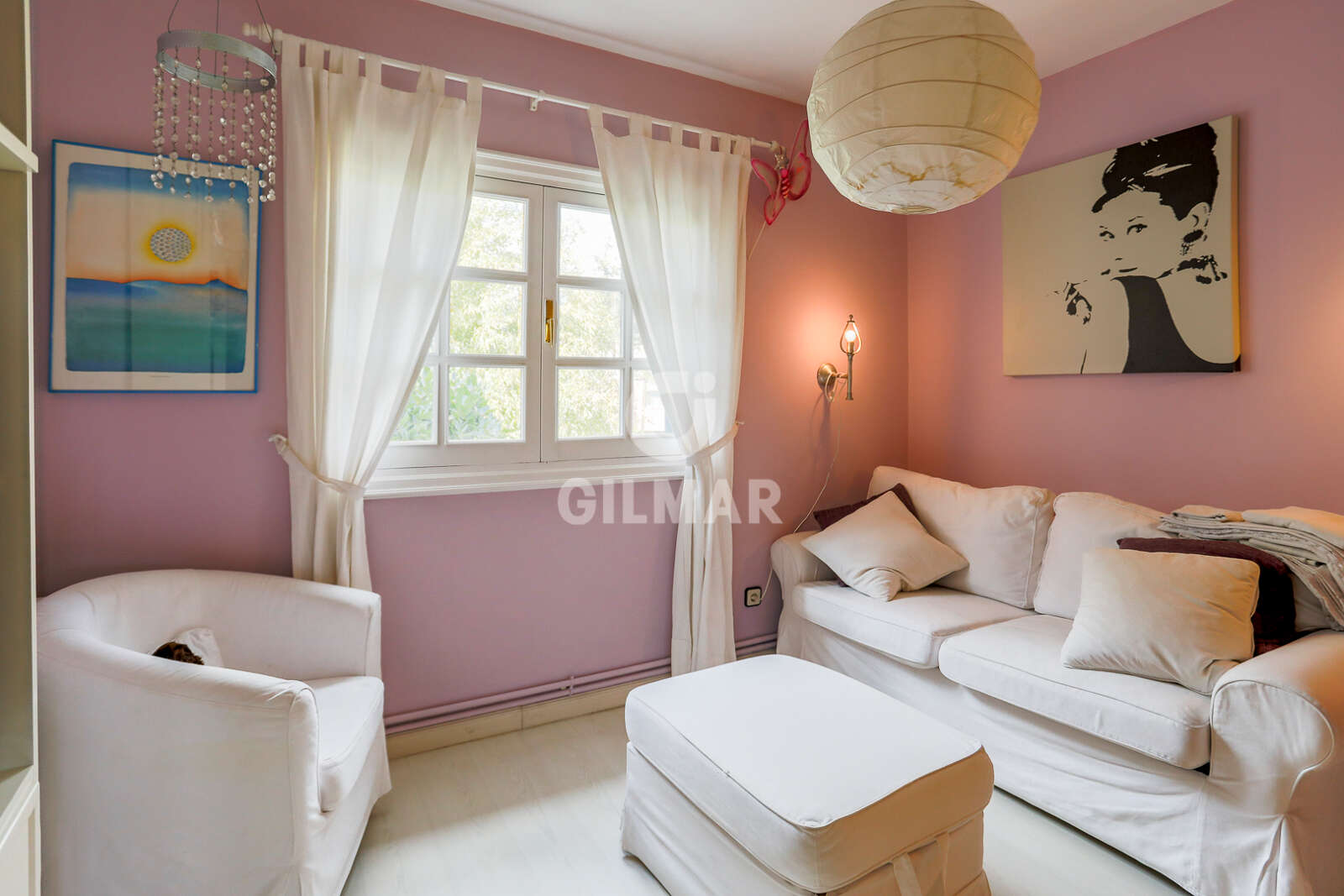 Property slider Gilmar