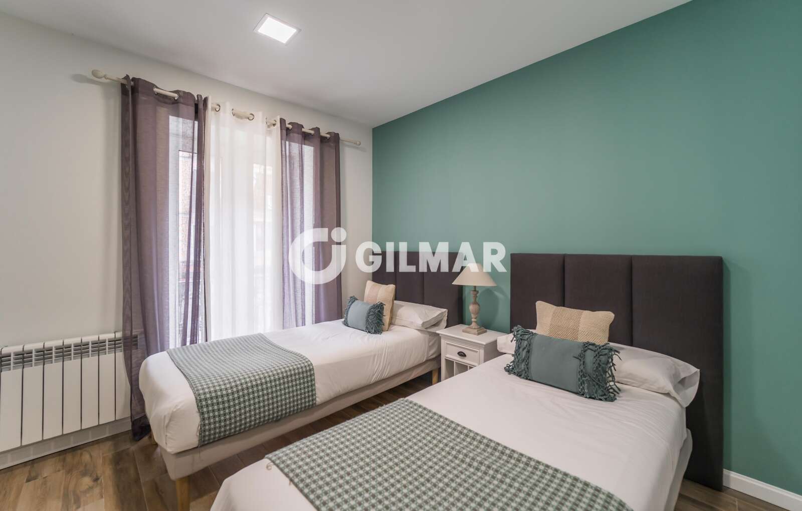 Property slider Gilmar
