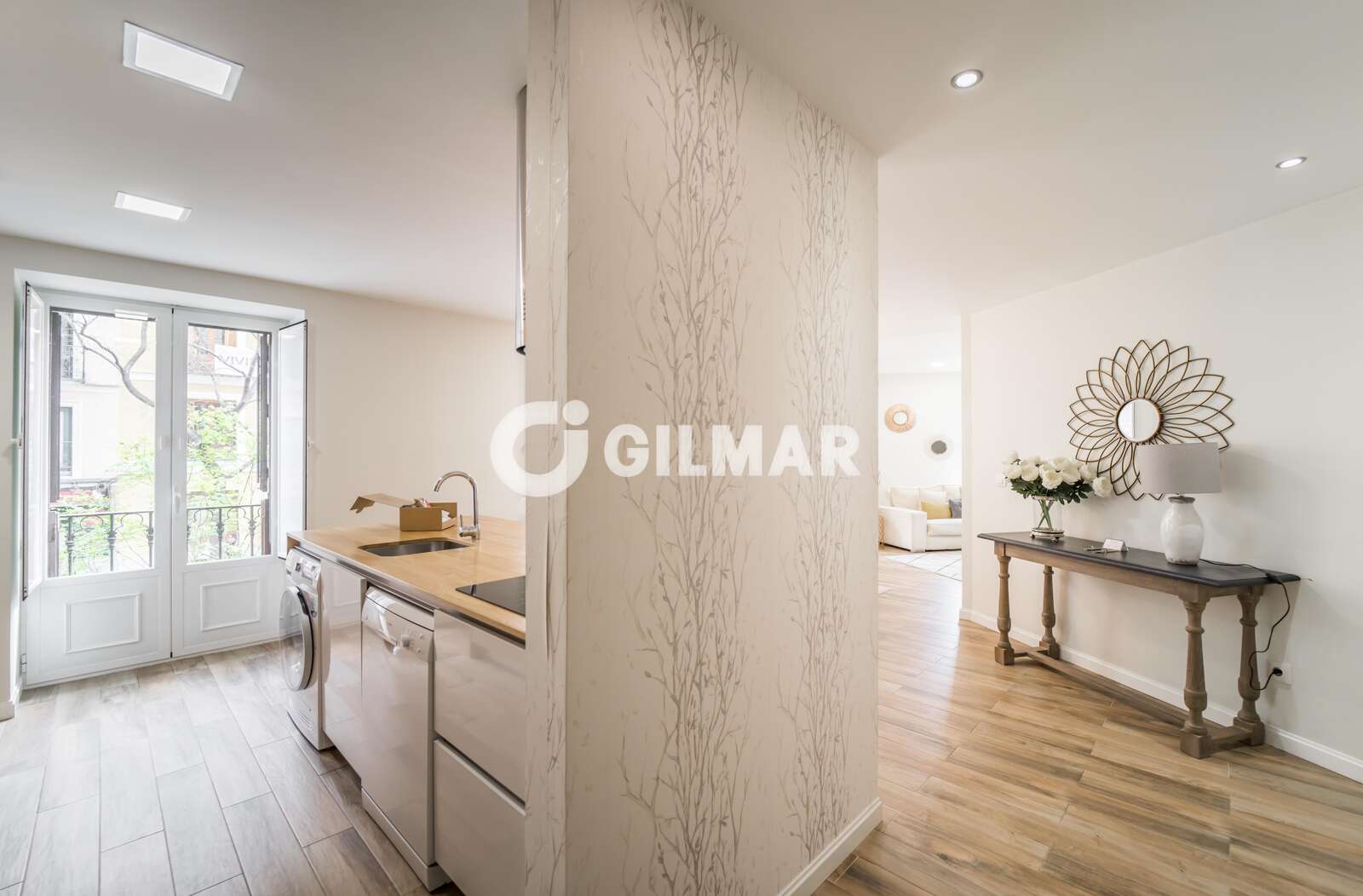 Property slider Gilmar